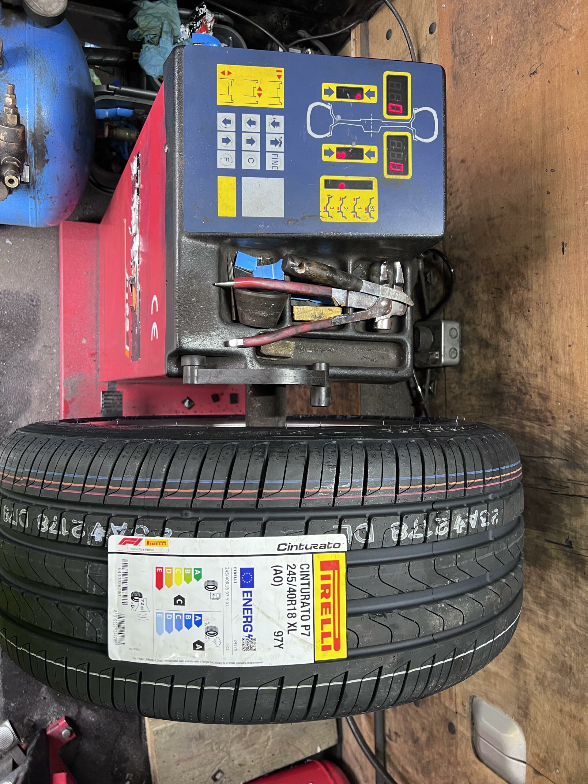Wheel Balancing JJP Mobile Tyres